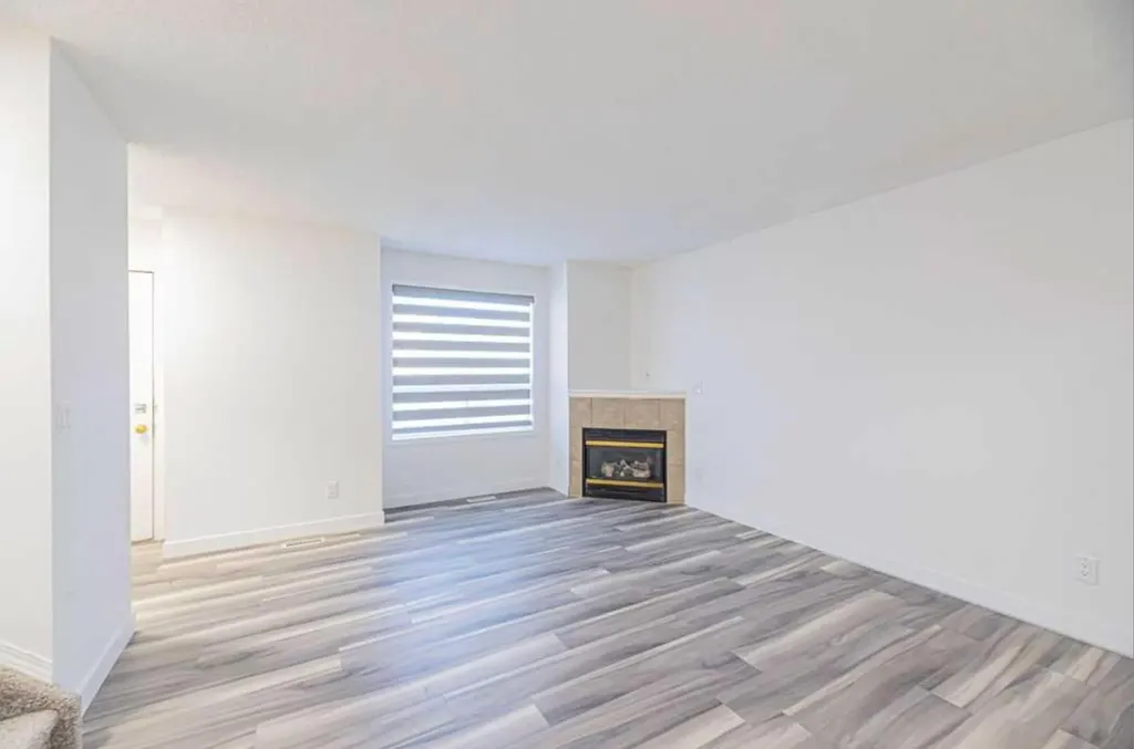 111 Tarawood Lane NE Calgary AB T3J 5B9