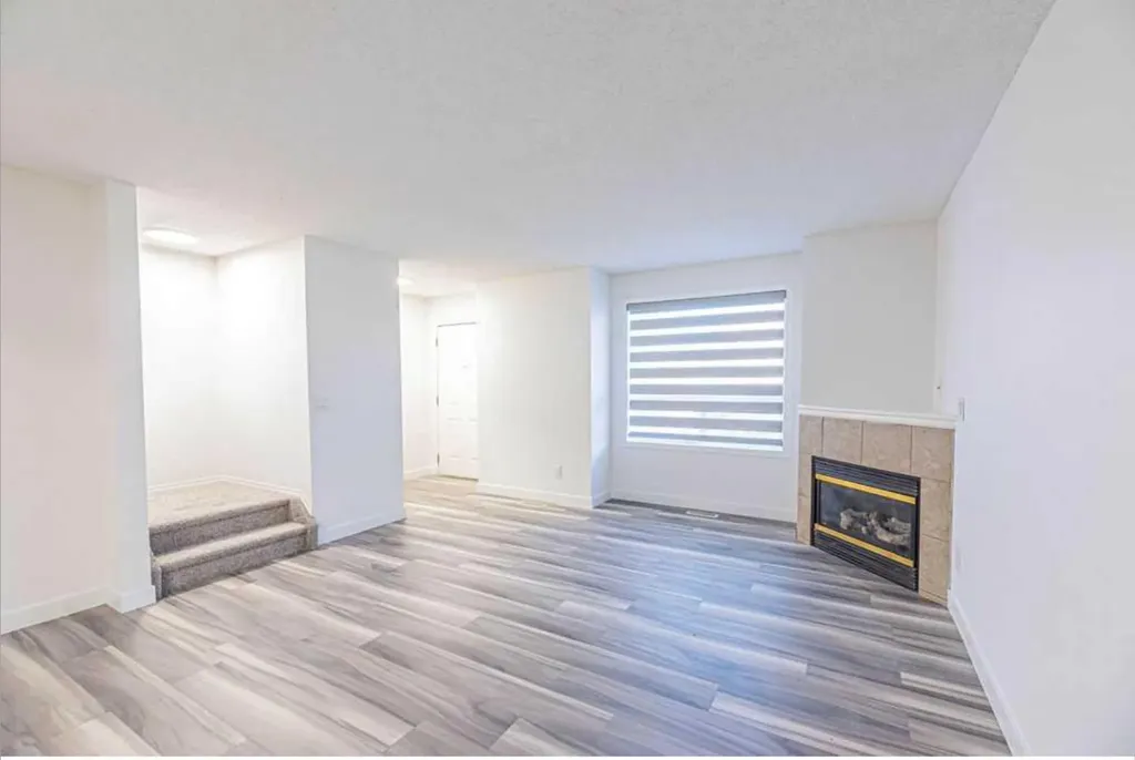 111 Tarawood Lane NE Calgary AB T3J 5B9