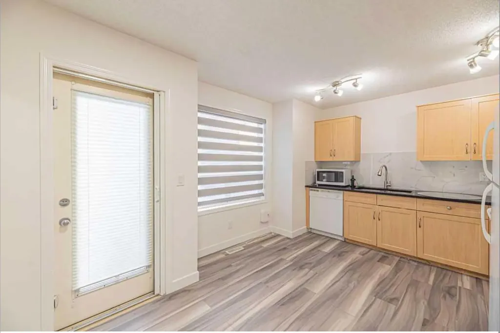 111 Tarawood Lane NE Calgary AB T3J 5B9