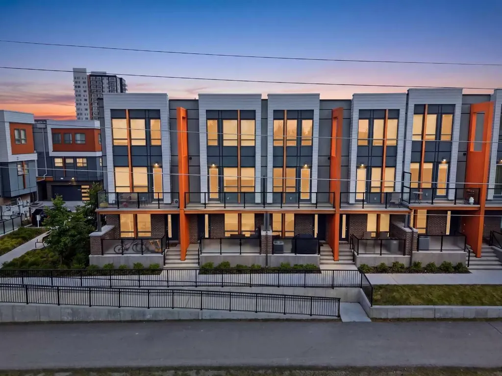 4065 32 Avenue NW Calgary AB T3B 6G6