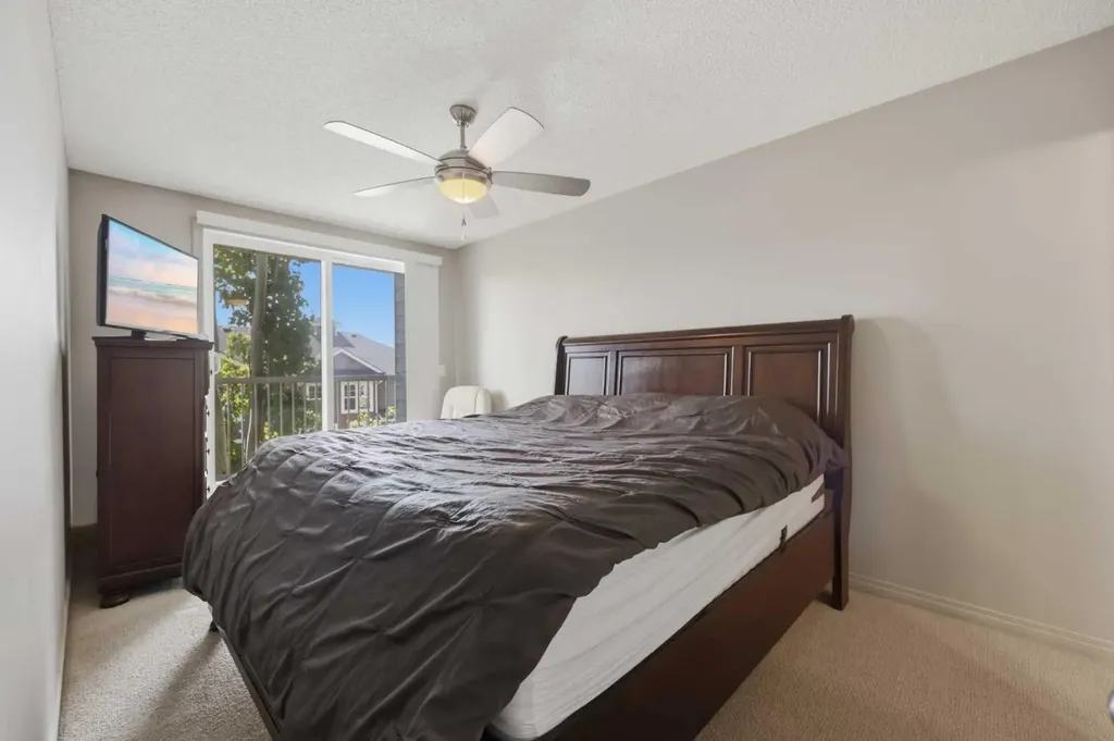 18 Auburn Bay Common SE Calgary AB T3M 0M3