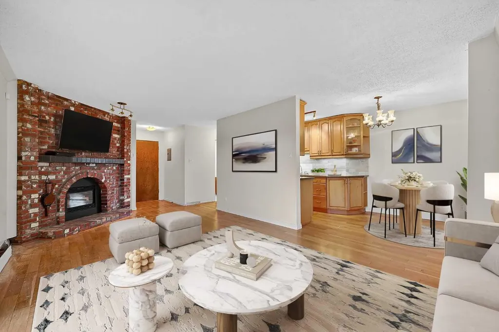 508 Cedar Crescent SW Calgary AB T3C 2Y8