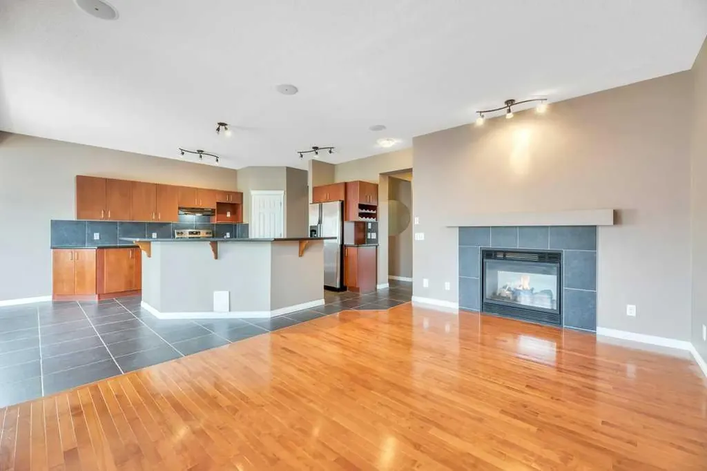 151 Everhollow Way SW Calgary AB T2Y 4R7