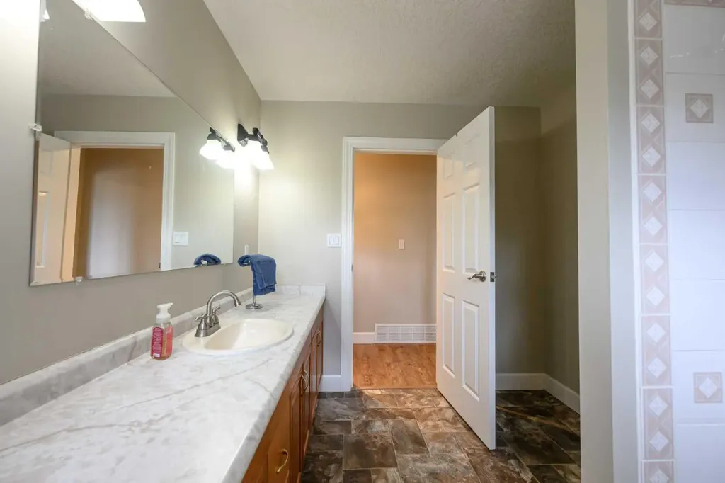 54075 742 Township Sexsmith AB T0H 3C0