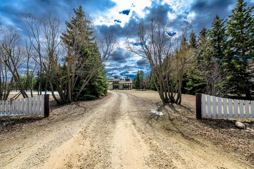 54075 742 Township Sexsmith AB T0H 3C0