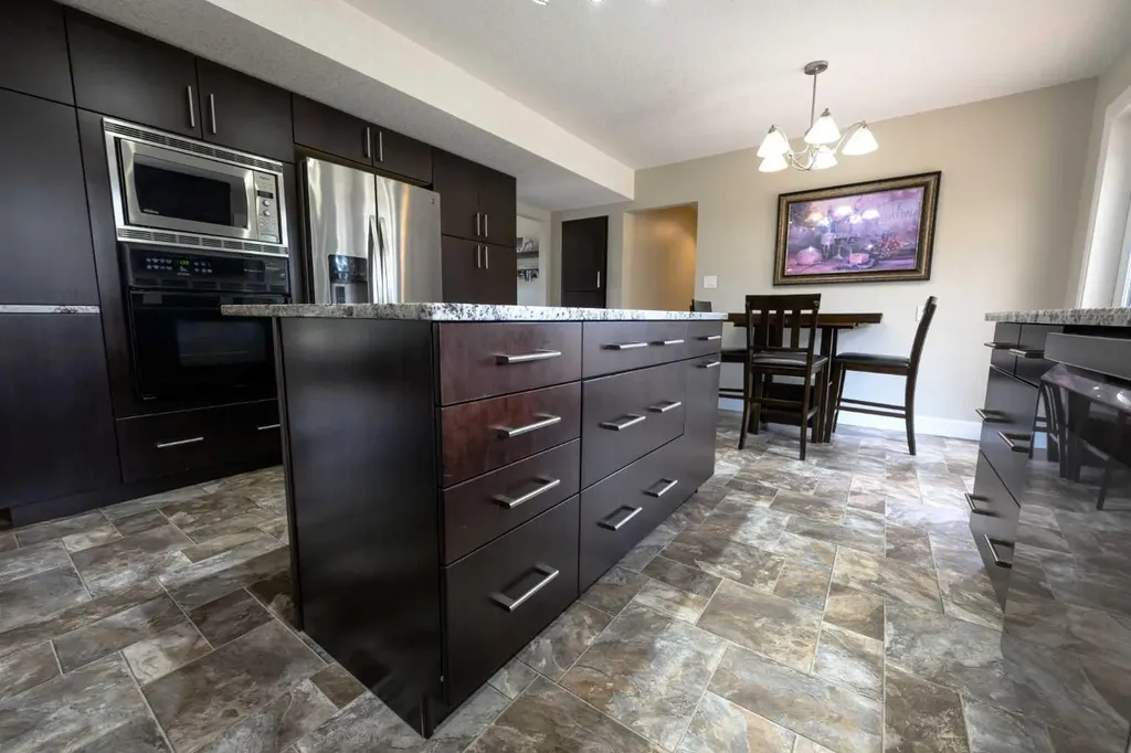 54075 742 Township Sexsmith AB T0H 3C0
