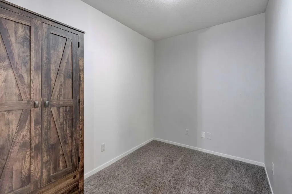 81 Legacy Boulevard SE Calgary AB T2X 2B9