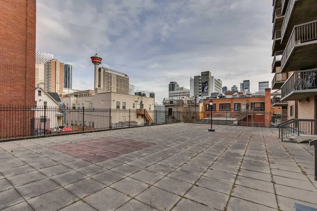 220 13 Avenue SW Calgary AB T2R1L6