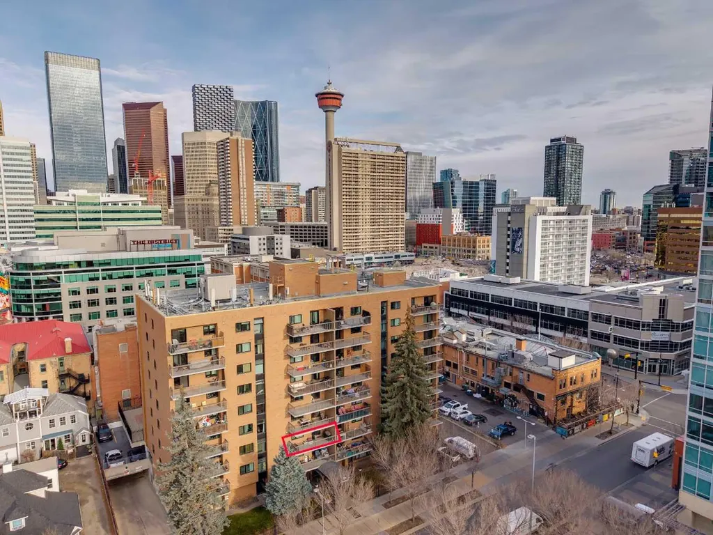220 13 Avenue SW Calgary AB T2R1L6