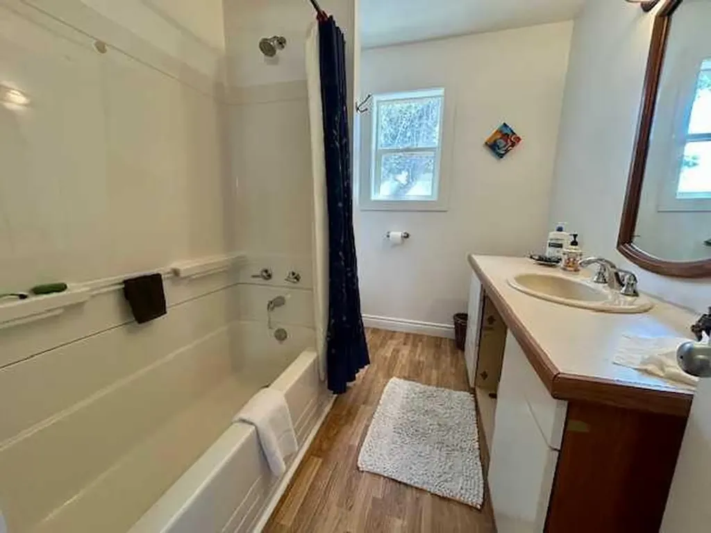 4702 49th Street Bashaw AB T0B 0H0