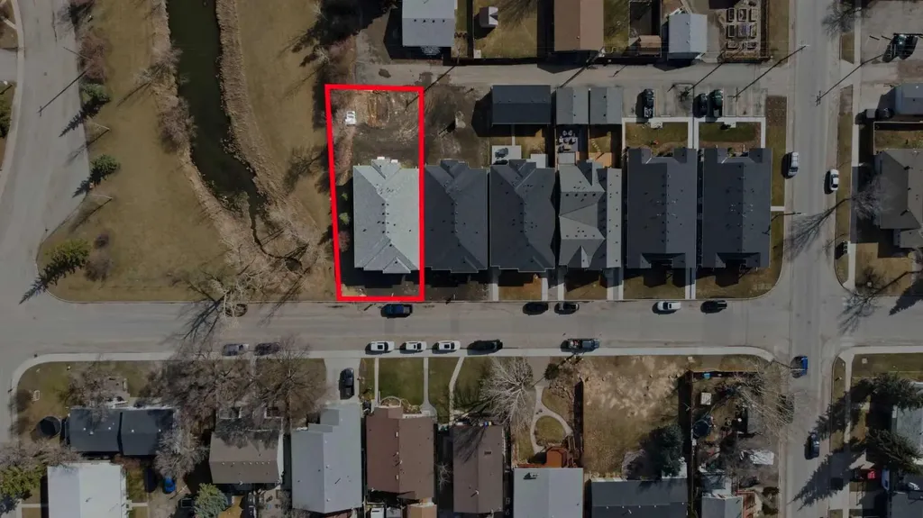 121 5 Avenue SE High River AB T1V 1G2