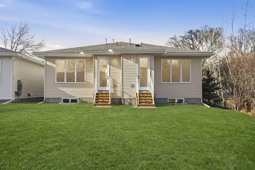 121 5 Avenue SE High River AB T1V 1G2