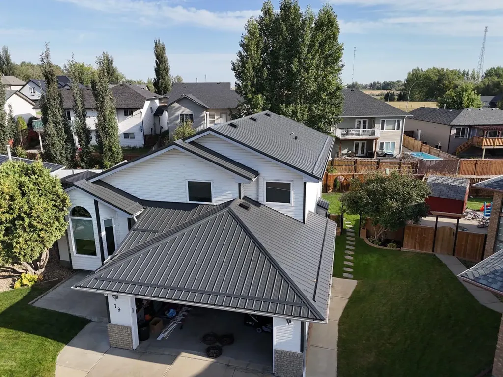 79 Parkland Close E Brooks AB T1R 0M2