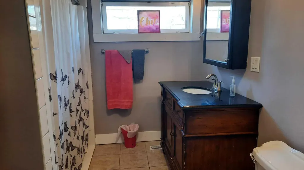 274 3 Street W Drumheller AB T0J0Y4
