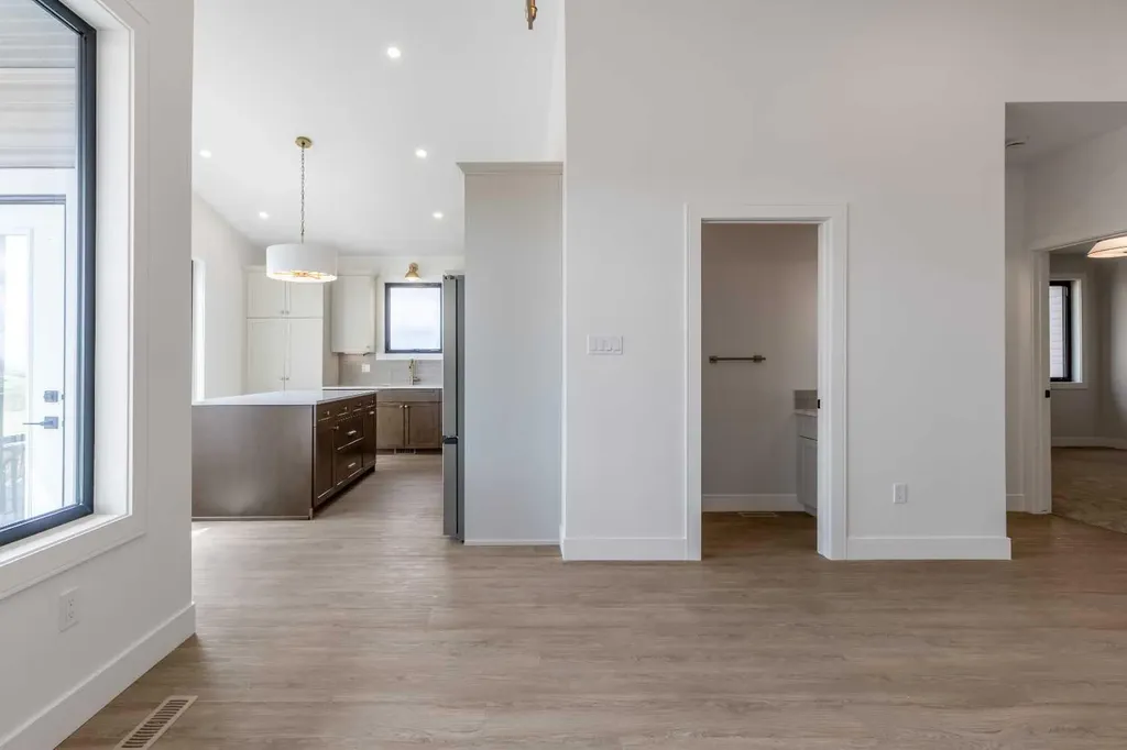 550 Malahat Green W Lethbridge AB T1J 5W4
