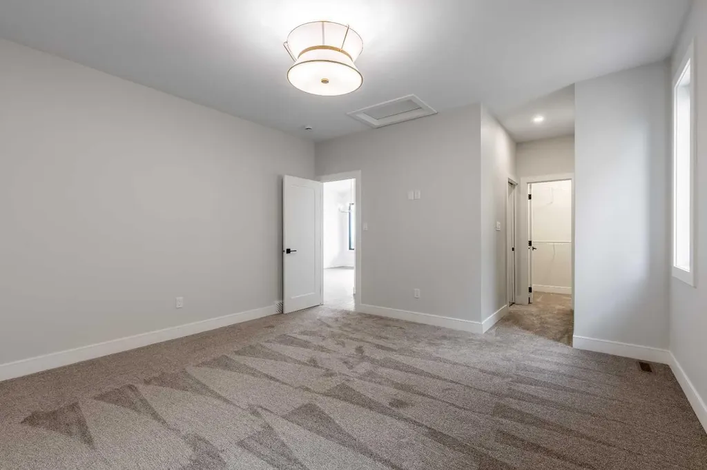 550 Malahat Green W Lethbridge AB T1J 5W4