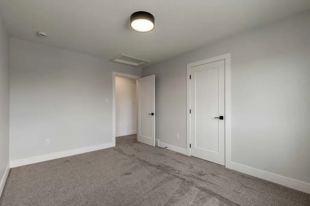 550 Malahat Green W Lethbridge AB T1J 5W4