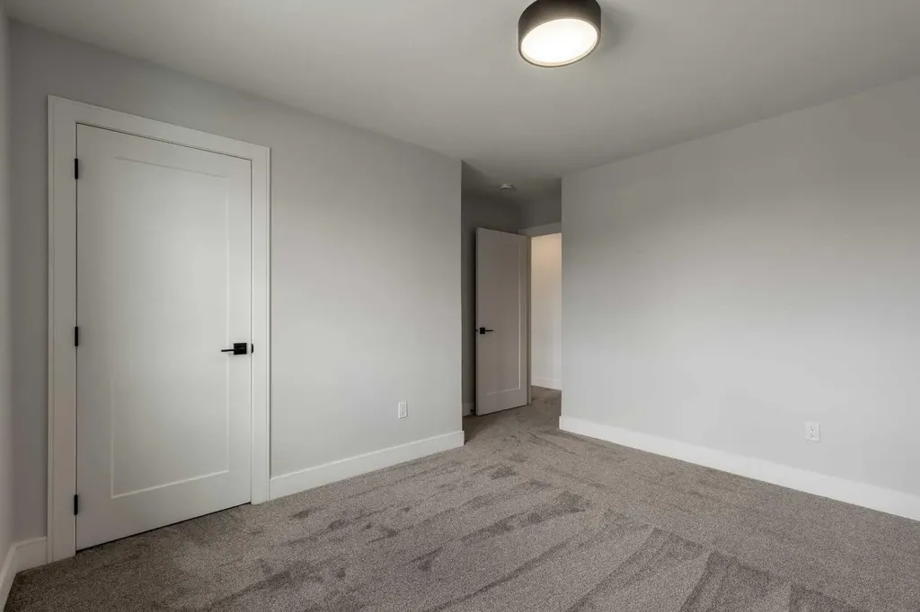 550 Malahat Green W Lethbridge AB T1J 5W4