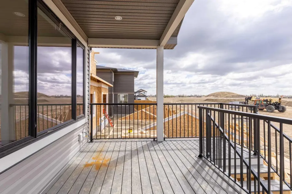 550 Malahat Green W Lethbridge AB T1J 5W4
