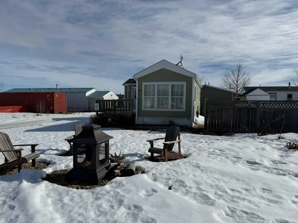 36 Roseglen Drive Rosemary AB T0J 2W0
