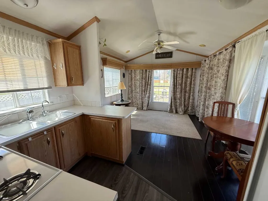 36 Roseglen Drive Rosemary AB T0J 2W0