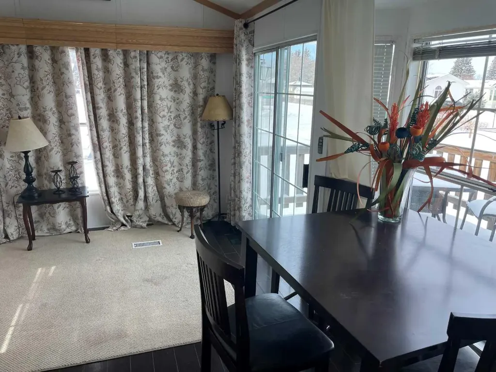 36 Roseglen Drive Rosemary AB T0J 2W0