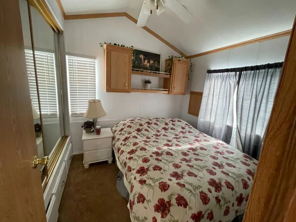 36 Roseglen Drive Rosemary AB T0J 2W0