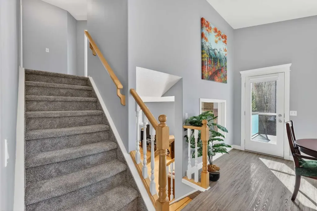 308 Cambridge Place Strathmore AB T1P 1S1