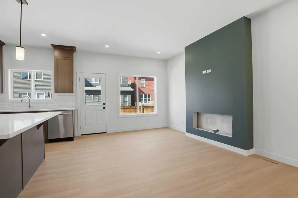 147 Homestead Circle NE Calgary AB T3J 5W1
