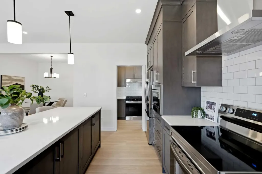 147 Homestead Circle NE Calgary AB T3J 5W1