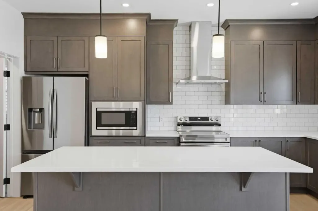 147 Homestead Circle NE Calgary AB T3J 5W1