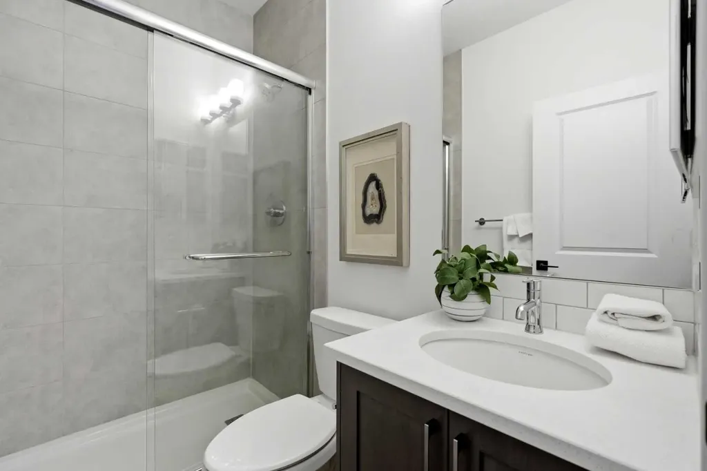 147 Homestead Circle NE Calgary AB T3J 5W1