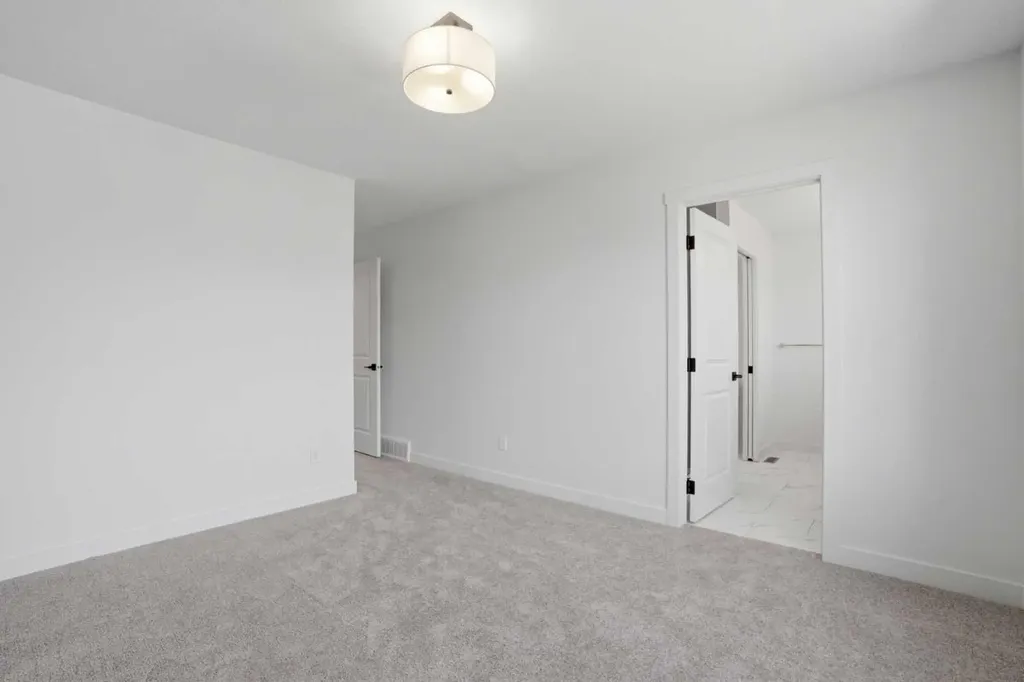 147 Homestead Circle NE Calgary AB T3J 5W1