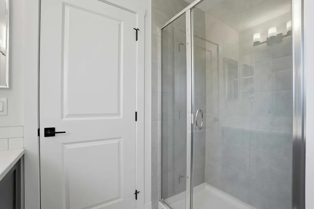 147 Homestead Circle NE Calgary AB T3J 5W1