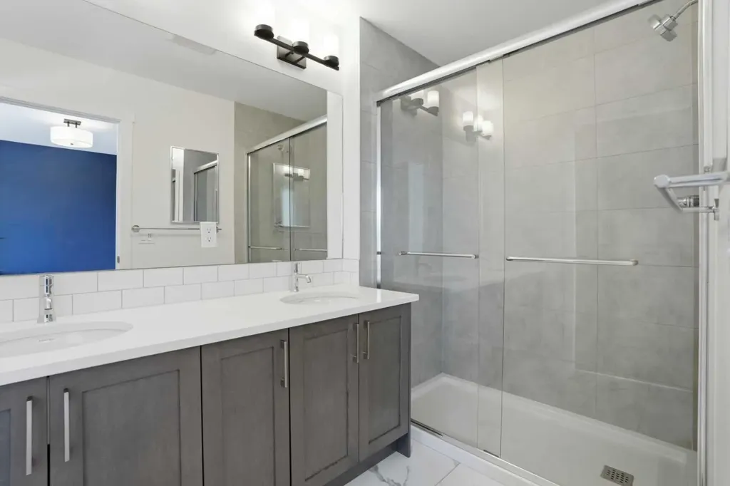 147 Homestead Circle NE Calgary AB T3J 5W1