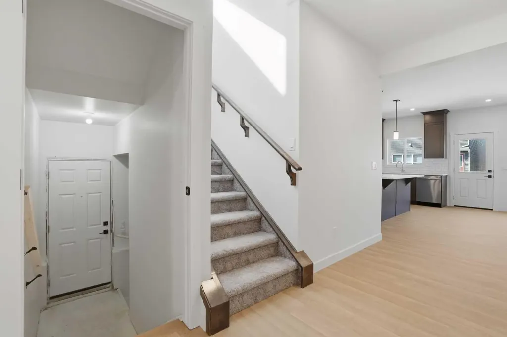 147 Homestead Circle NE Calgary AB T3J 5W1