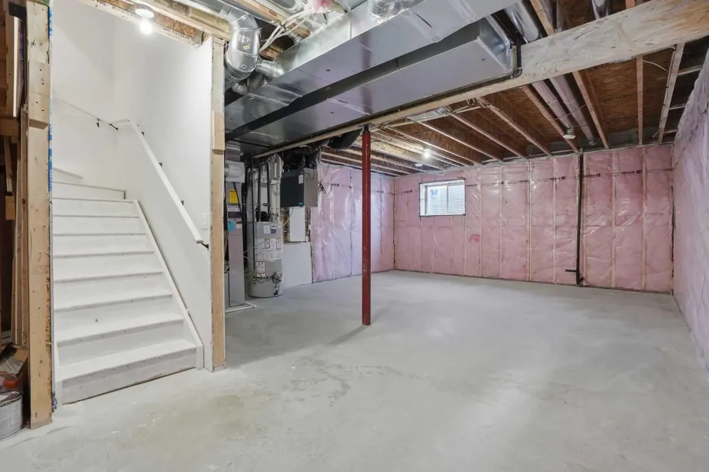 147 Homestead Circle NE Calgary AB T3J 5W1