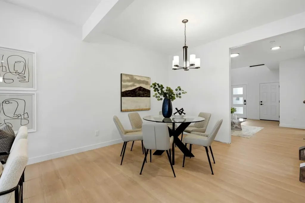 147 Homestead Circle NE Calgary AB T3J 5W1