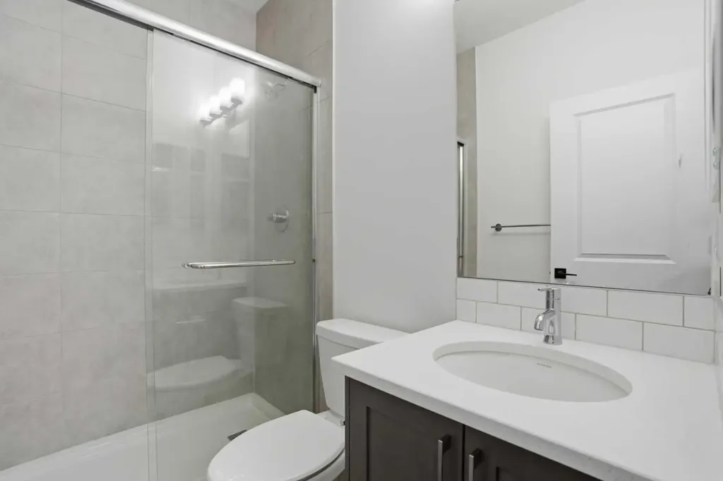 147 Homestead Circle NE Calgary AB T3J 5W1