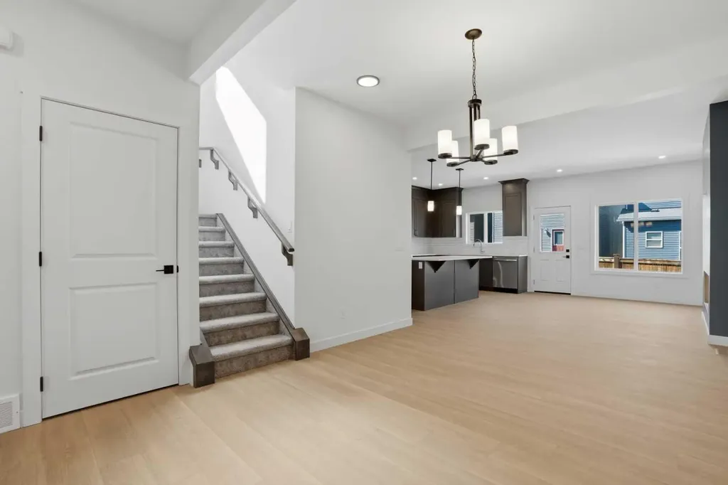 147 Homestead Circle NE Calgary AB T3J 5W1