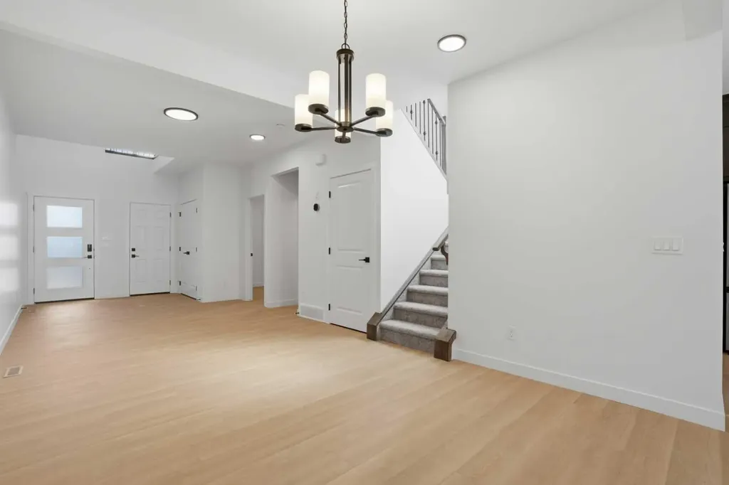 147 Homestead Circle NE Calgary AB T3J 5W1