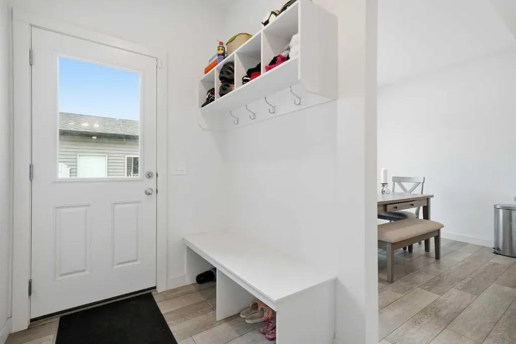 171 Wolf Creek Avenue SE Calgary AB T2X 4V1