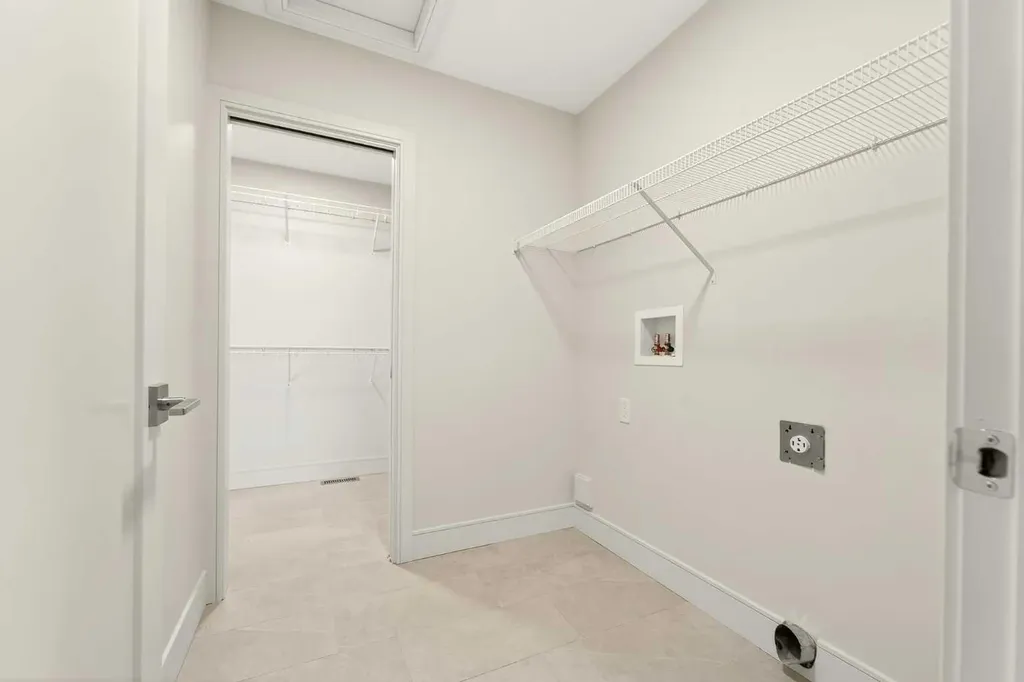 2541 16 Avenue N Coaldale AB T1M 0G7