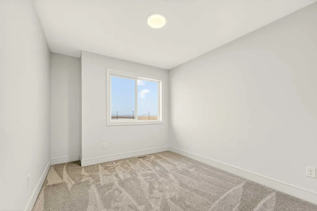 2541 16 Avenue N Coaldale AB T1M 0G7