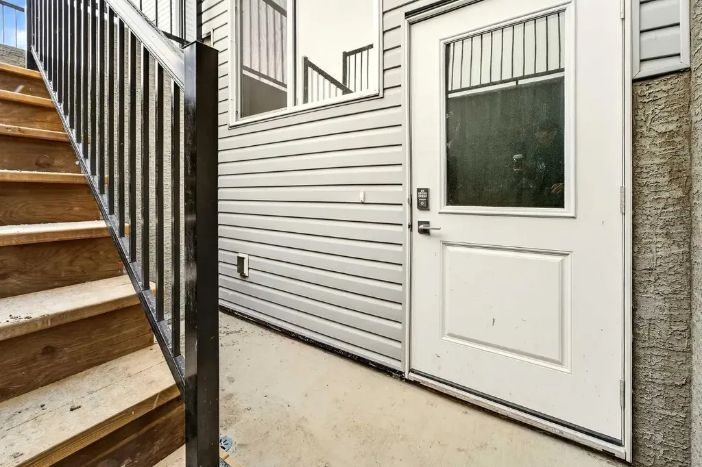 2541 16 Avenue N Coaldale AB T1M 0G7