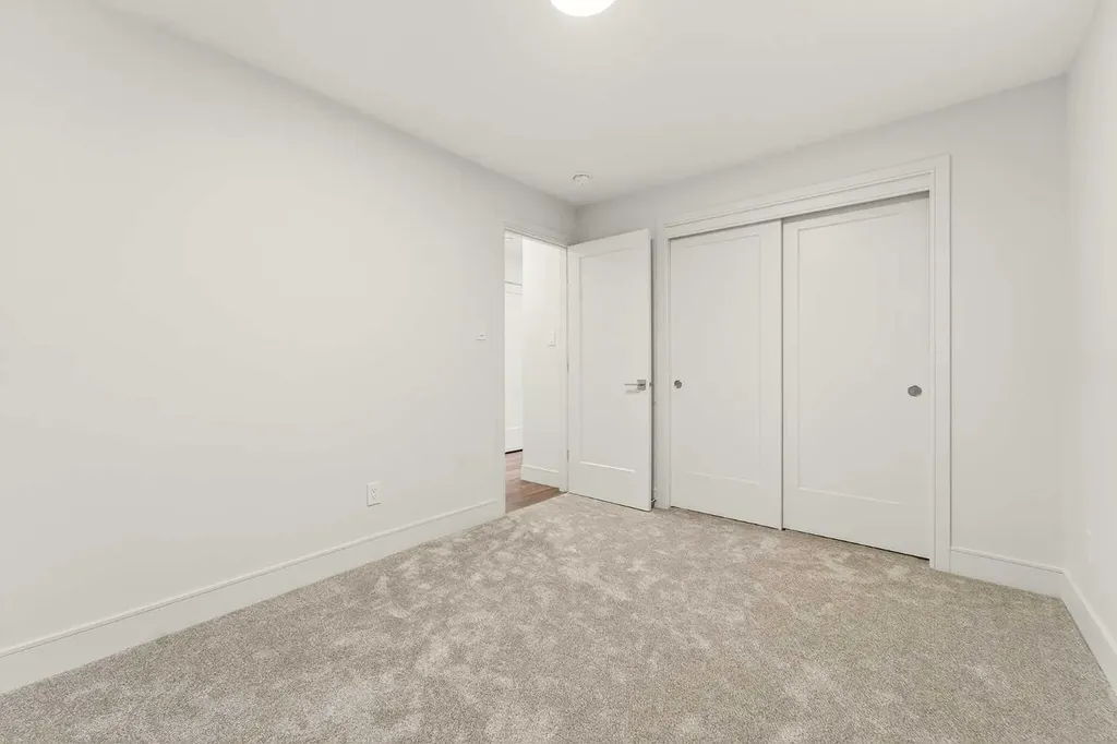 2541 16 Avenue N Coaldale AB T1M 0G7