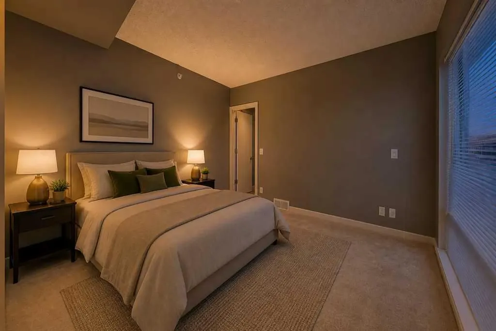 215 13 Avenue SW Calgary AB T2R0V6