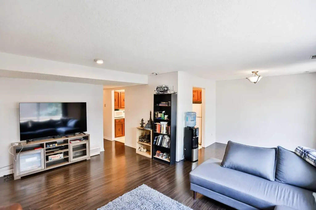 2207 8 Avenue S Lethbridge AB T1J 4G1