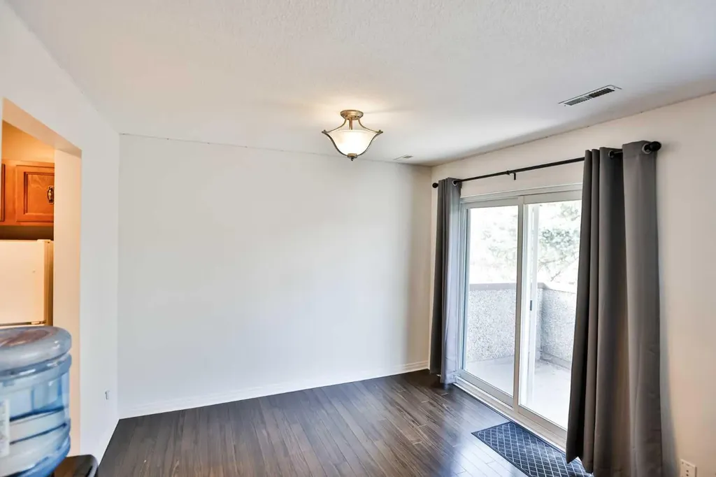 2207 8 Avenue S Lethbridge AB T1J 4G1