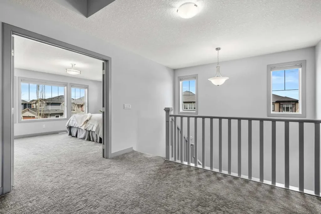 229 Stonemere Bay Chestermere AB T1X 0S1